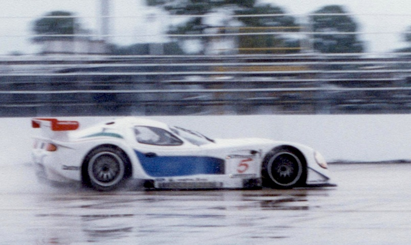 Illustration for article titled Panoz Batmobile: Proof Front-Engined Race Cars Don't Suck
